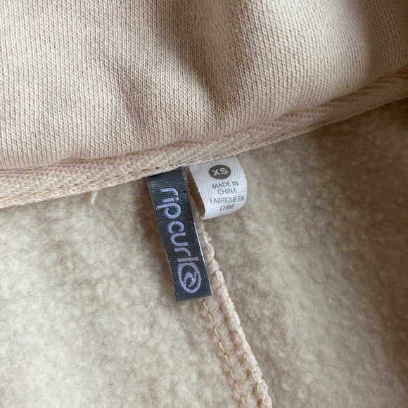 Women’s Rip Curl Jacket - Picture 4 of 5